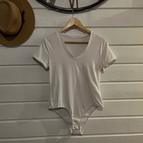 ZZ Supply Basic Tee Body Suit - Picture 1 of 2